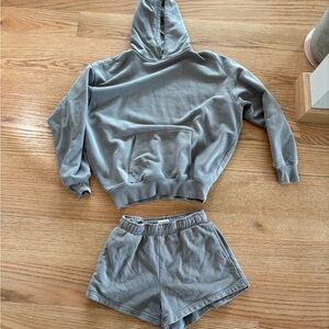 Glassons sweatshirt & shorts